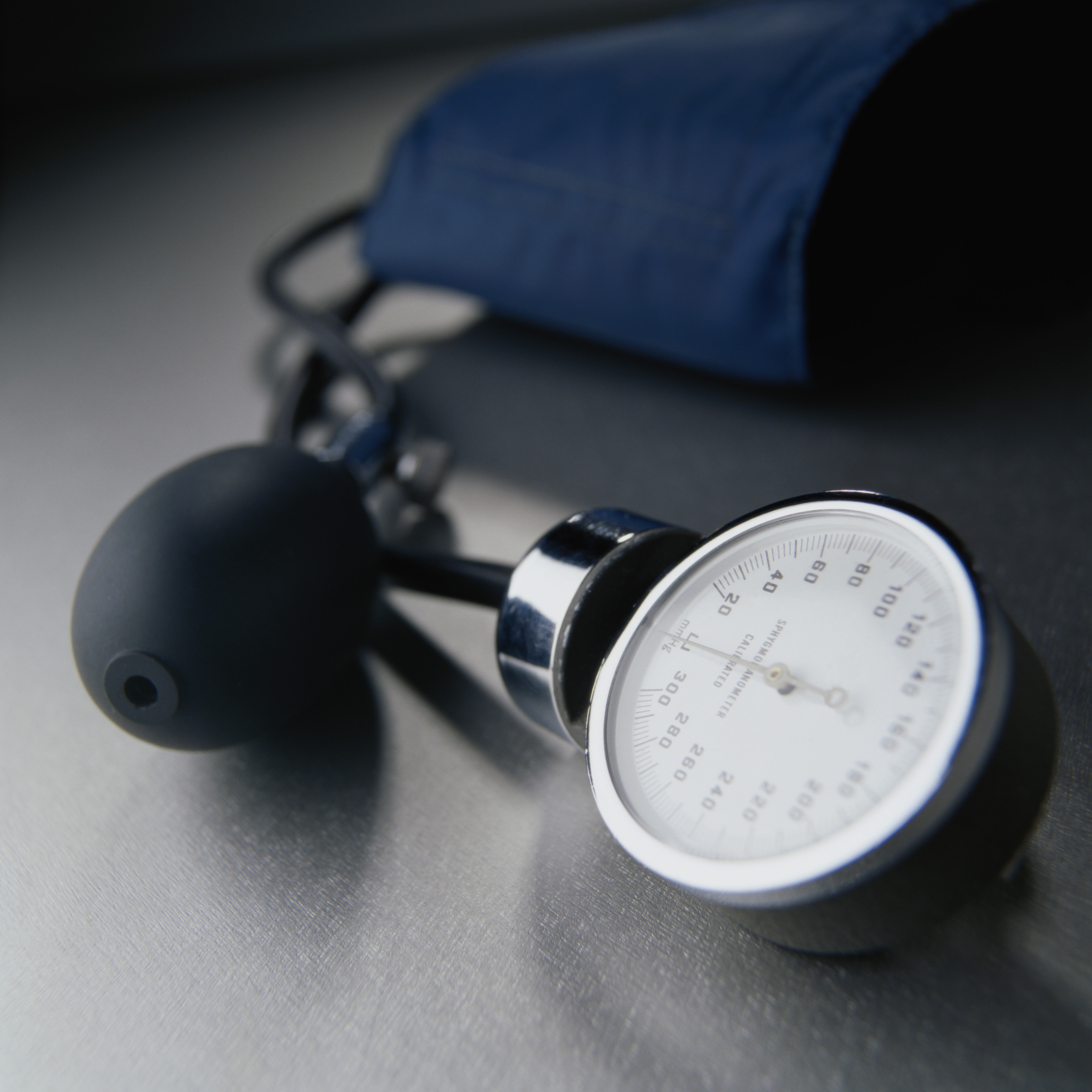 Blood pressure cuff